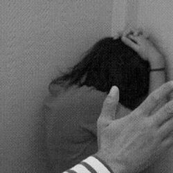 Des millions de Canadiens réclament un débat national sur la violence à l’égard des femmes.